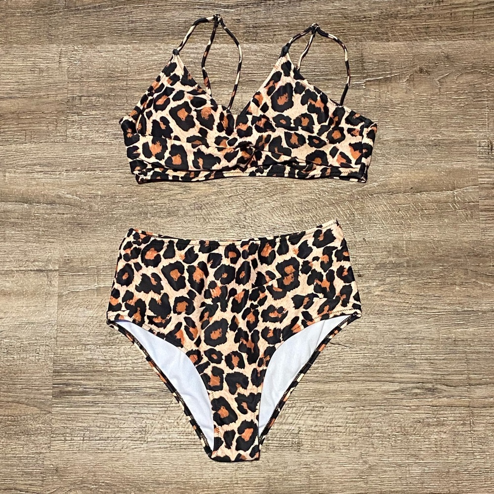 High waisted leopard print bikini